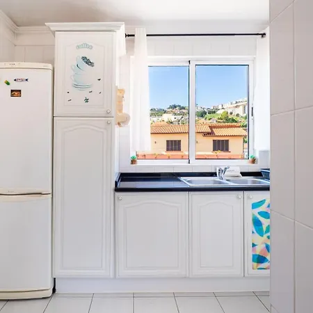 Guestready - Retreat With Balcony Caniço