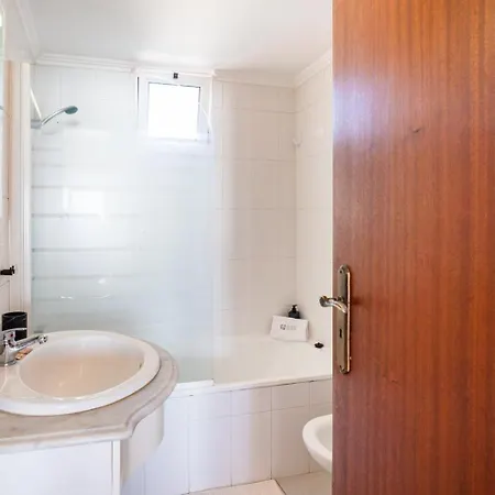 Guestready - Retreat With Balcony